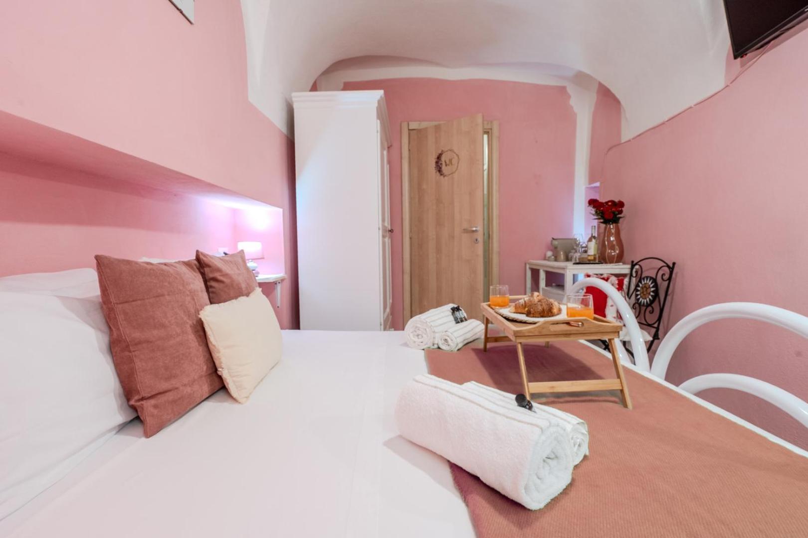 S'Apposentu - Un'Angolo Di Paradiso Con La Vista Sul Castello Bosa Quarto foto